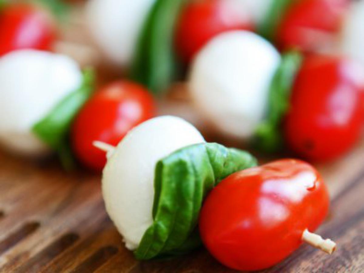 Image 0193: Holiday caprese salad