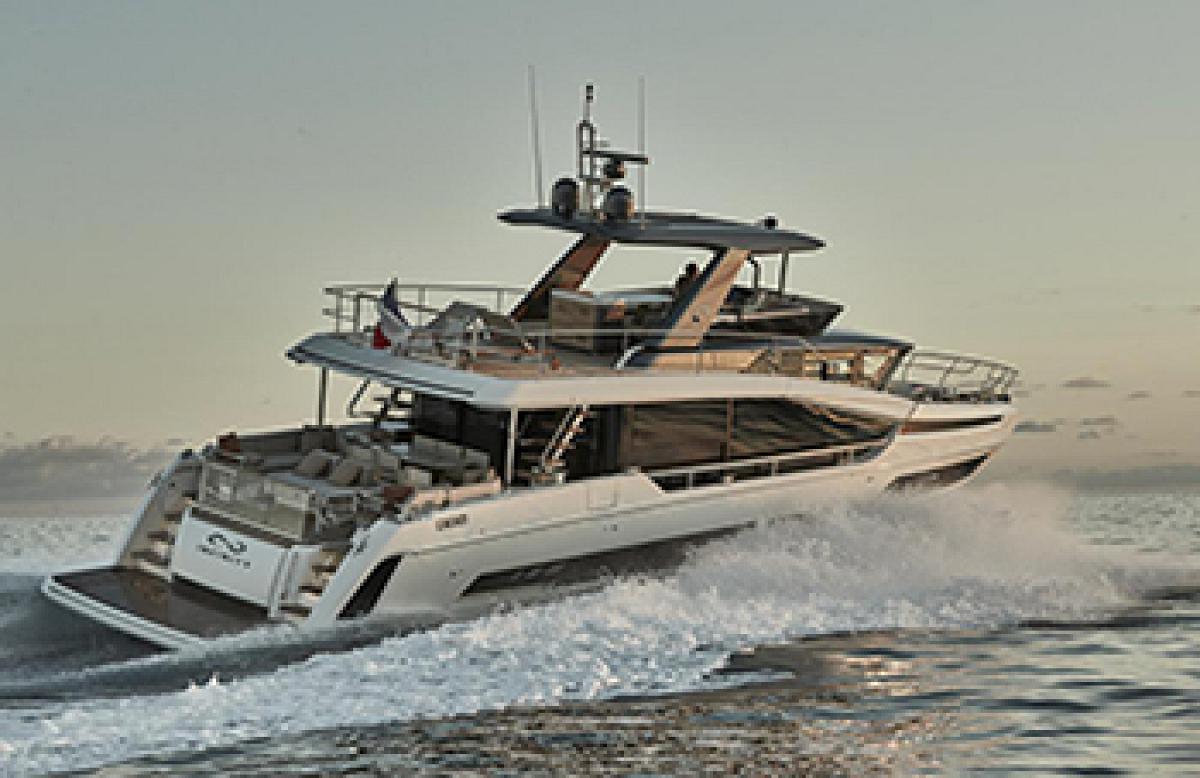 Image 0697: Prestige X70